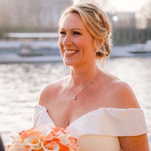 Meet your Posher, Paula